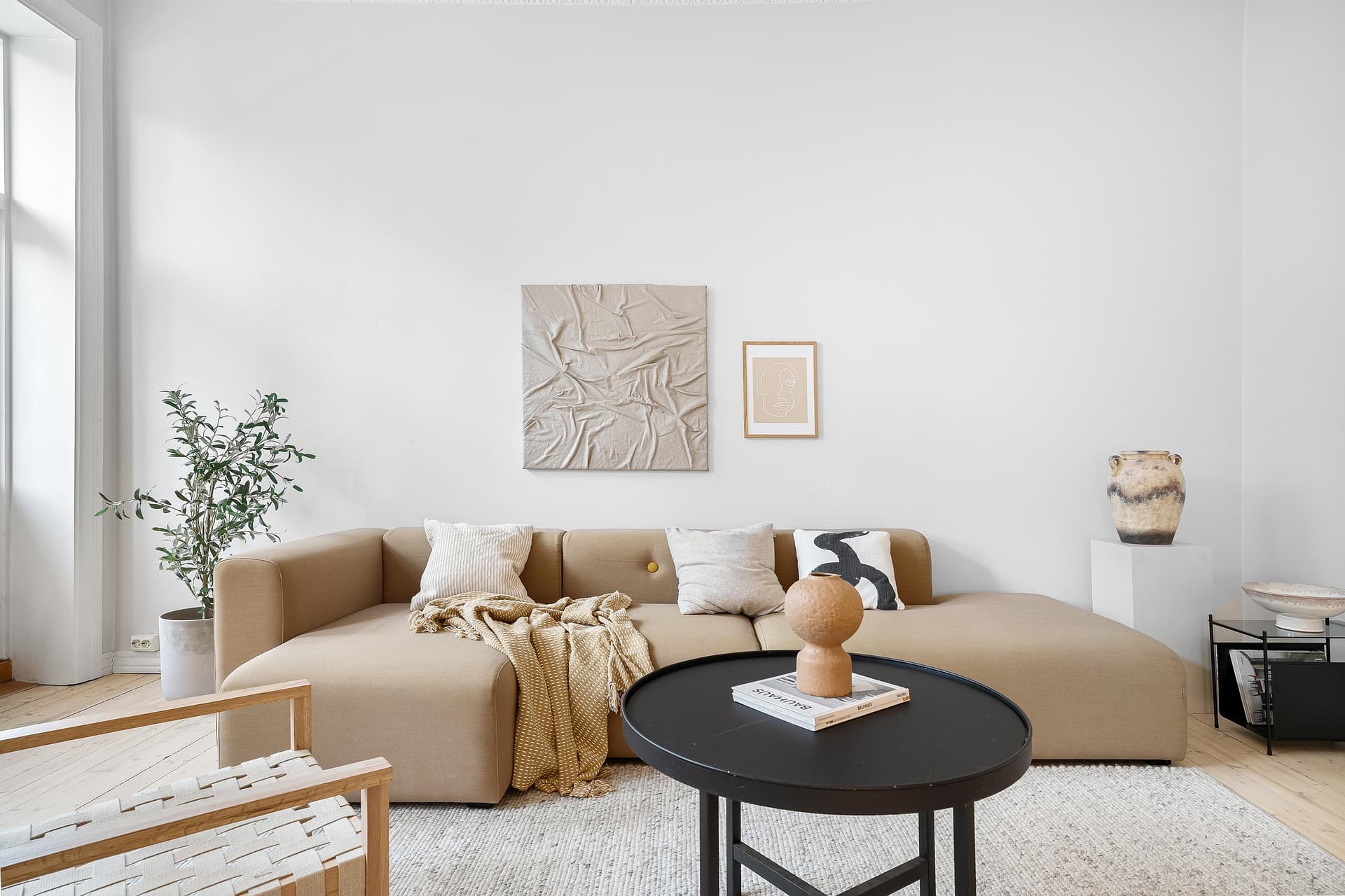 Comfortable serviced accommodation living space